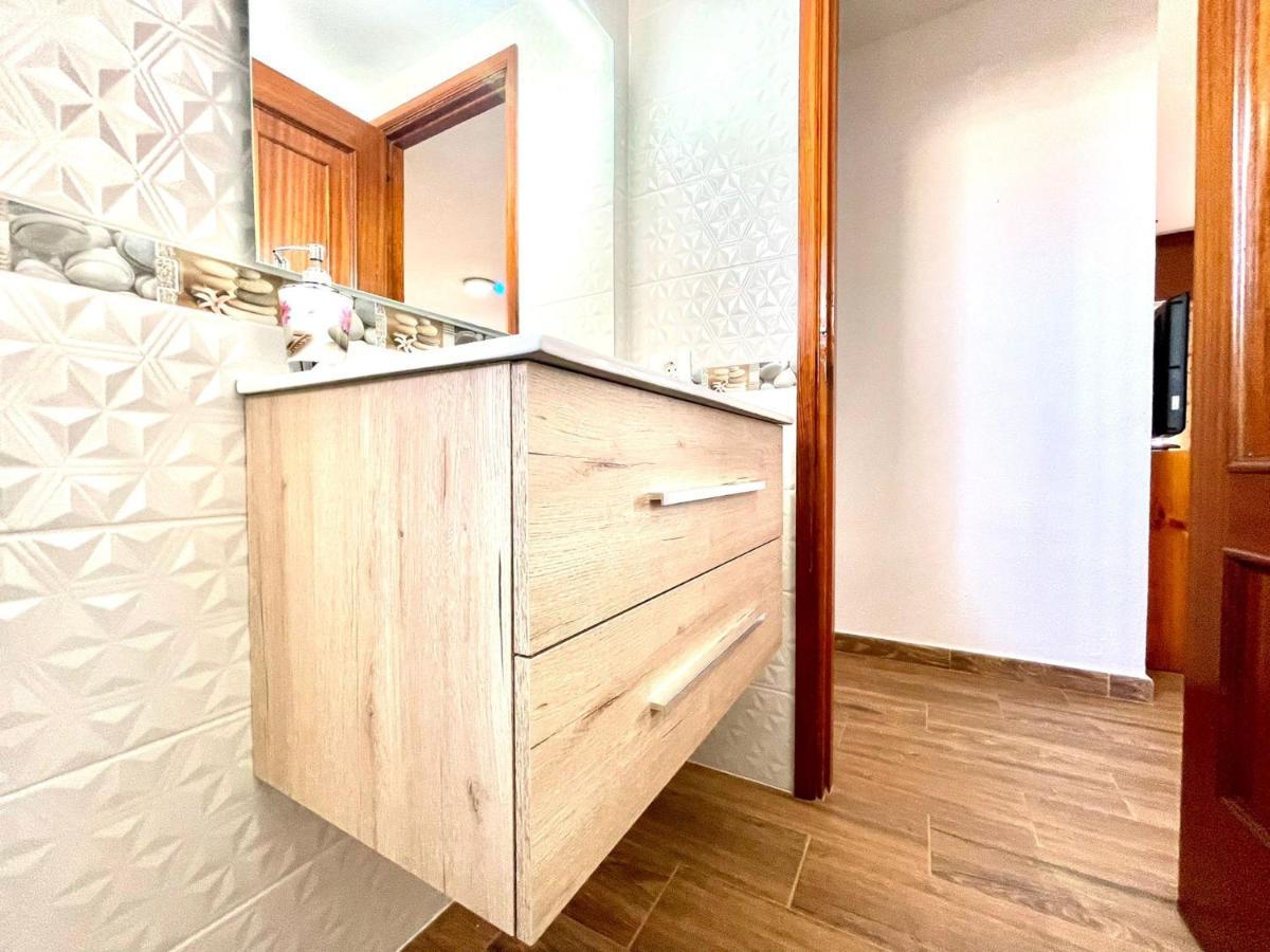 Urb. Palmeras Del Sur Con Piscina Appartement *
